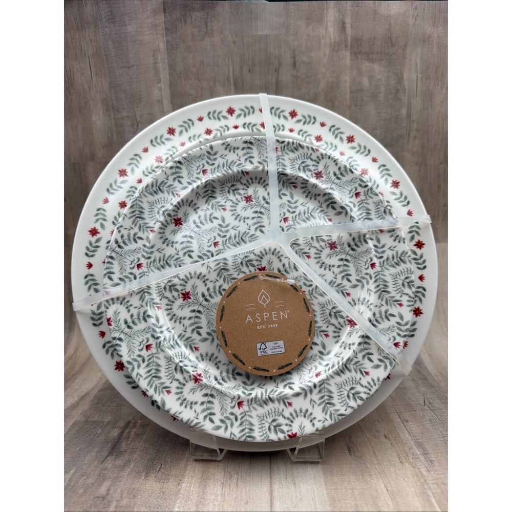 Set 8 Aspen Poinsettia Evergreen‎ Dinner 4 and Salad 4 Plates Melamine Christmas